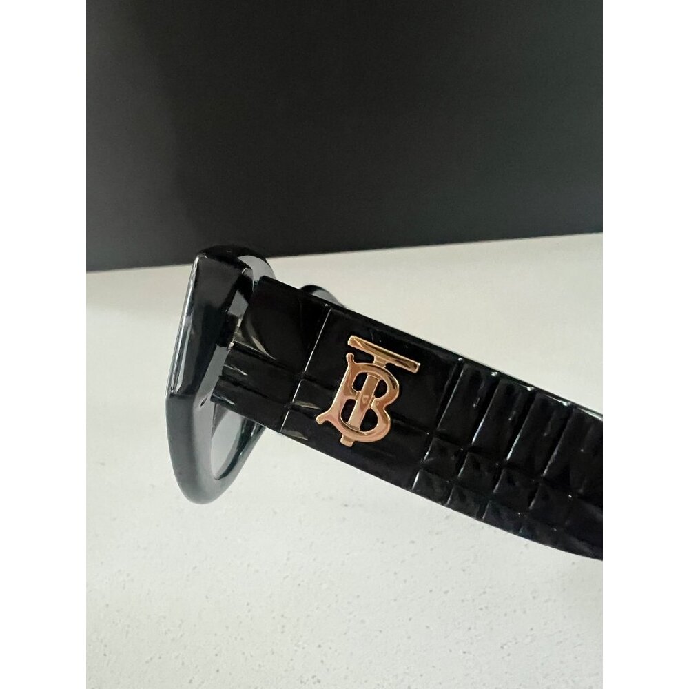 Burberry B4390 Meadow Phantos black Sunglasses, 47mm - Picture 5 of 9